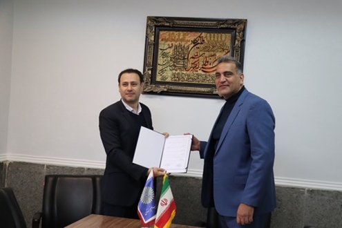 انعقاد تفاهم‌نامه همکاری بین شرکت شهرک‌های صنعتی لرستان و دانشگاه پیام‌نور لرستان.